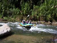 rafting.jpg
